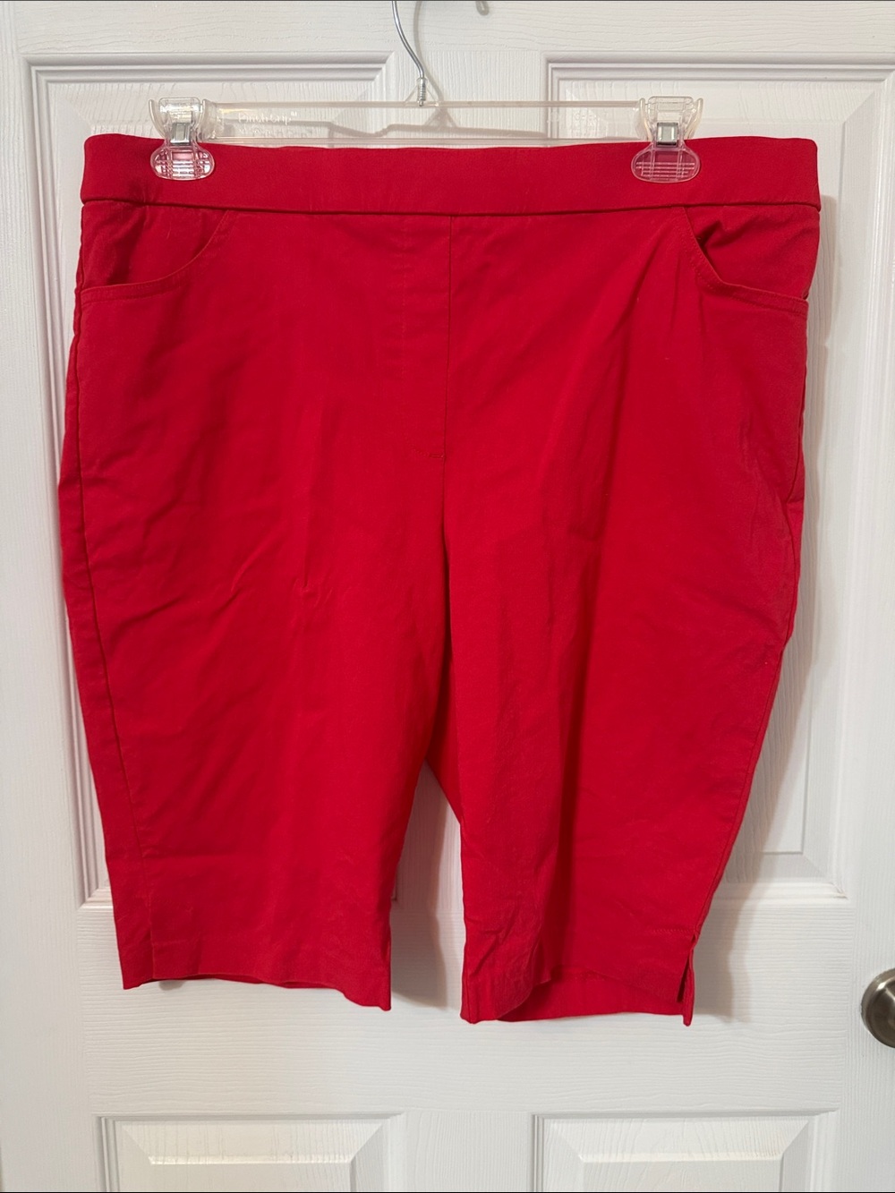 Alfred Dunner Bright Red Pull-On Bermudas